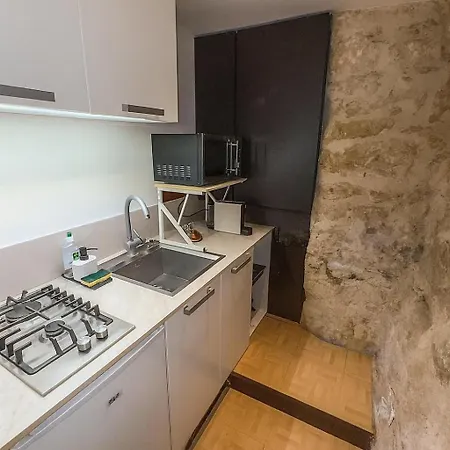 Superbe T2 Dans Le Centre Historique Apartamento *